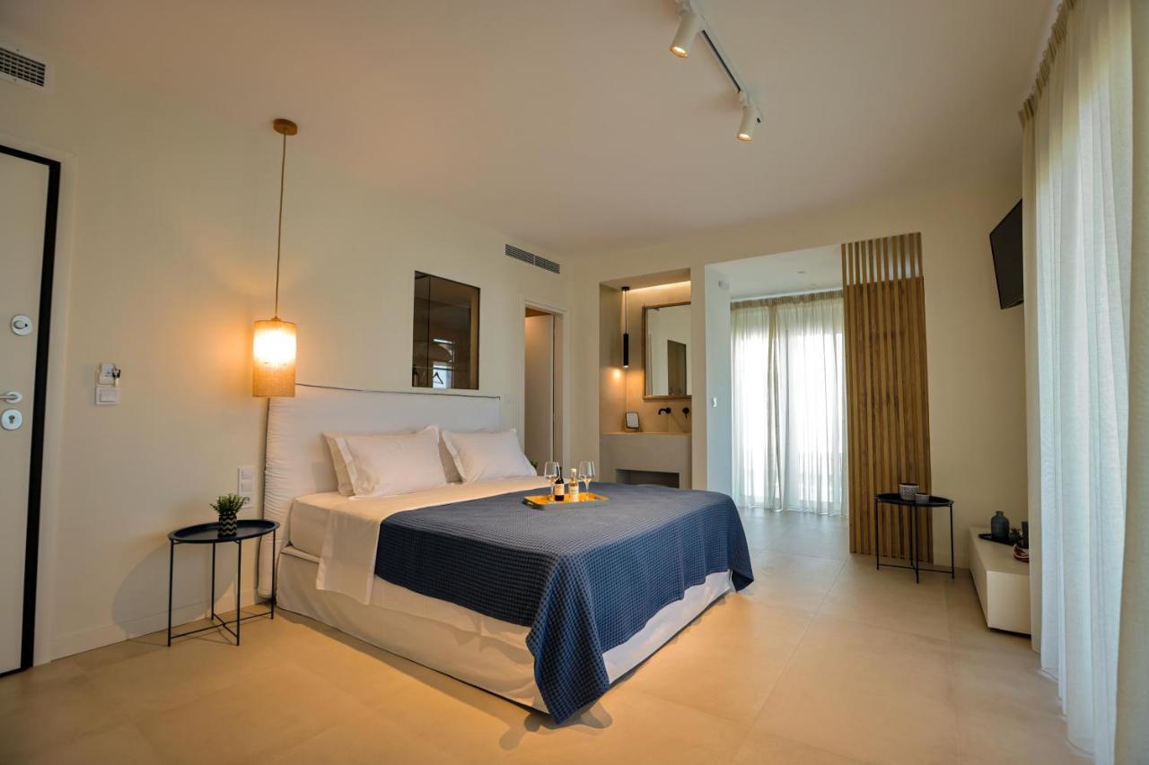 La Mer Bleue Boutique Suite Vrahati Esterno foto